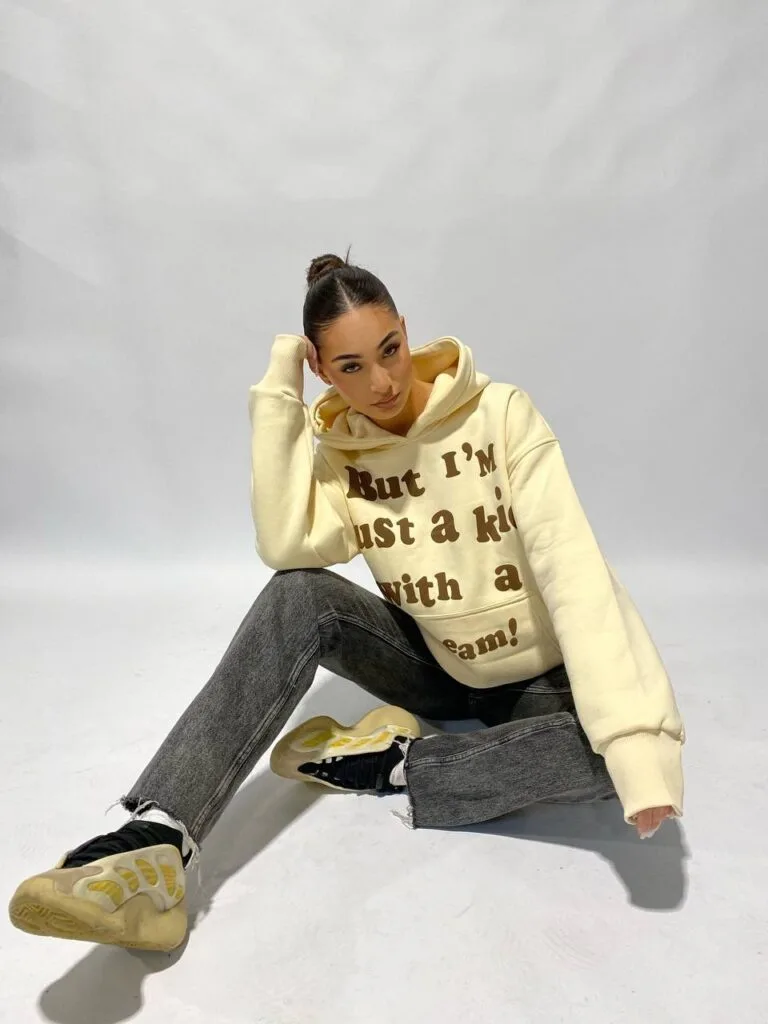 A KID WITH A DREAM HOODIE – PREMIUM QUALITY – PUFF PRINT – BEIGE