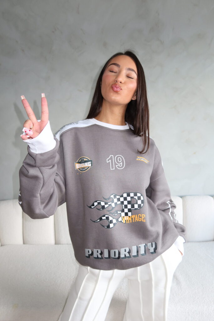 SS24 LONGSLEEVE SWEATER – GREY