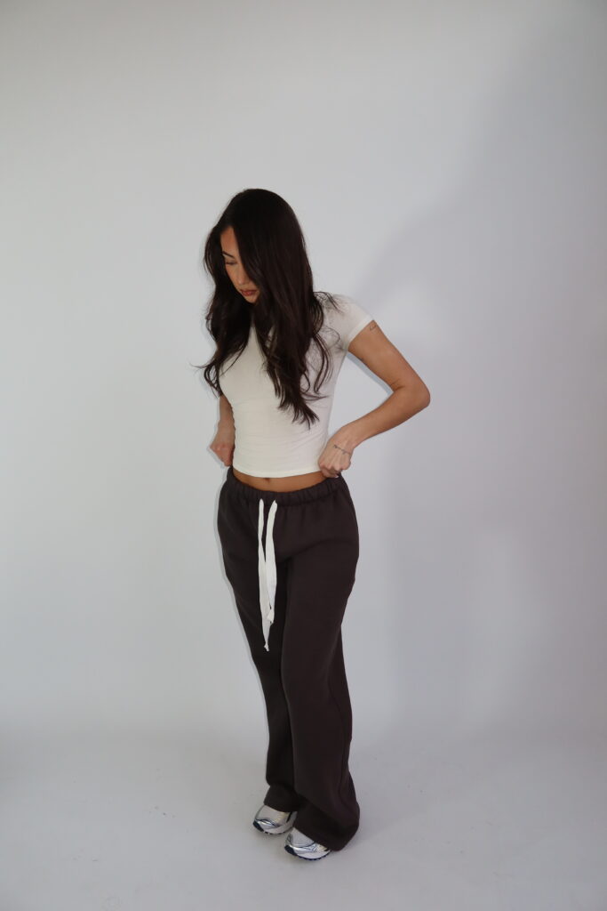 JOGGER WITH DRAWSTRING – DONKERGRIJS