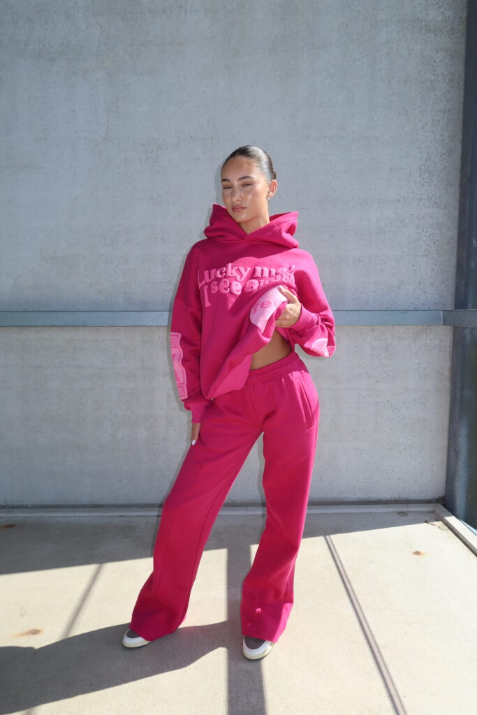 GHOST TRACKSUIT AW24 – PINK