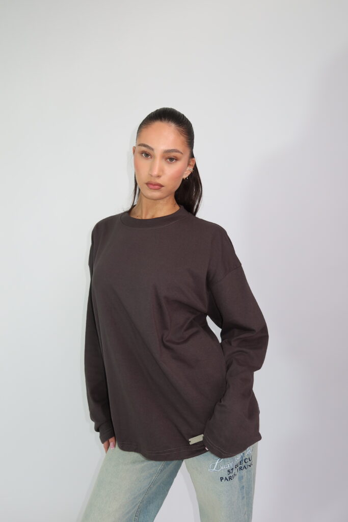 BASIC LONGSLEEVE MET ELASTIEKE BAND – DONKERGRIJS