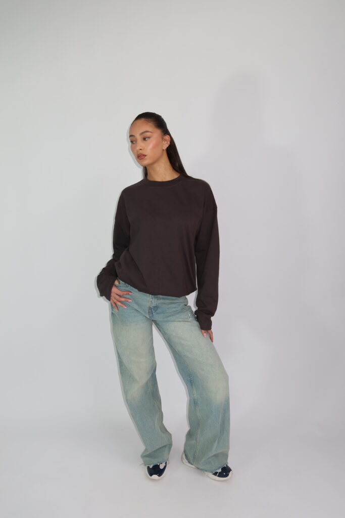 BASIC LONGSLEEVE MET ELASTIEKE BAND – DONKERGRIJS