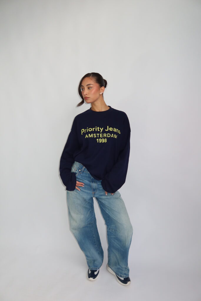 AW26 – 1998 AMSTERDAM LONGSLEEVE – NAVY