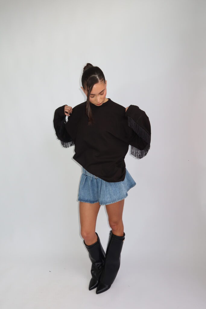 LONGSLEEVE ‘DROP YOUR SHOULDERS’ – ZWART
