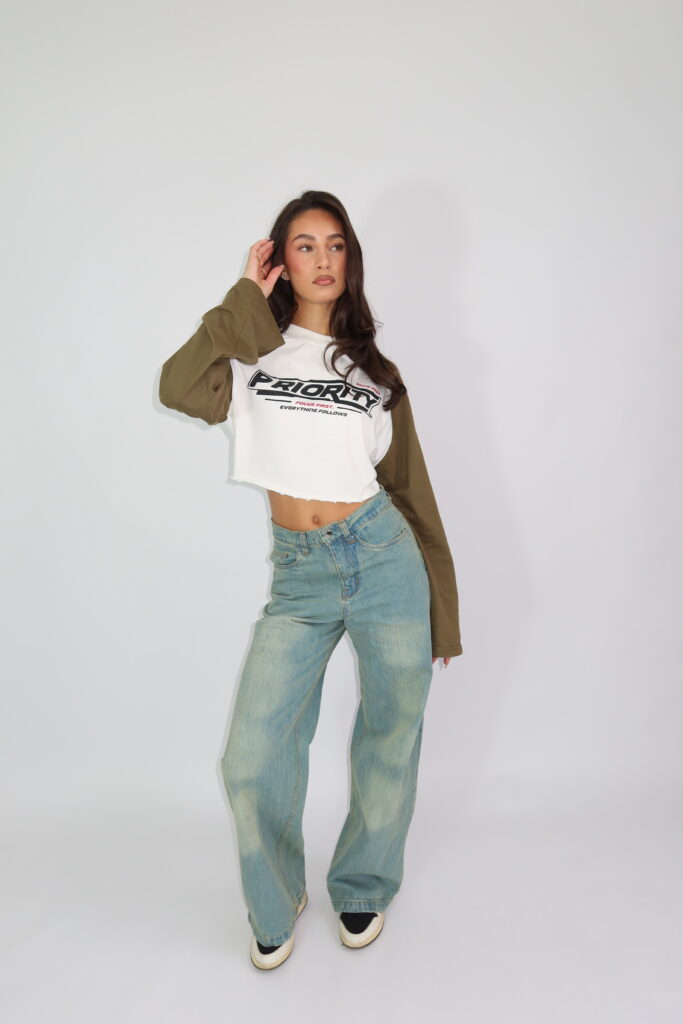 AW26 – FOCUS FIRST LONGSLEEVE – KHAKI