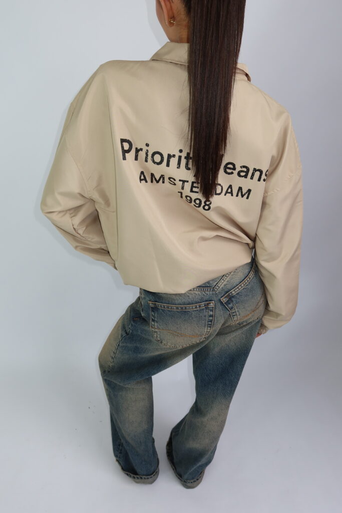 ‘Priority Jeans Amsterdam’ WINDJACKET – BEIGE