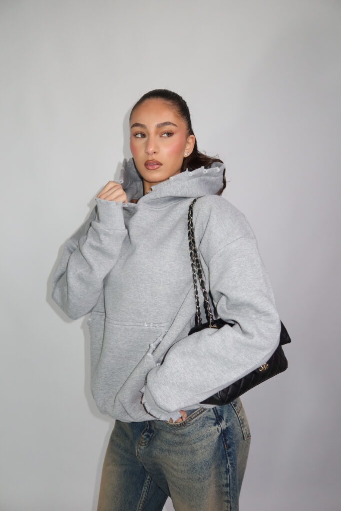 AW26 – JEANS 1998 – DESTROYED HOODIE – MELANGE GRIJS