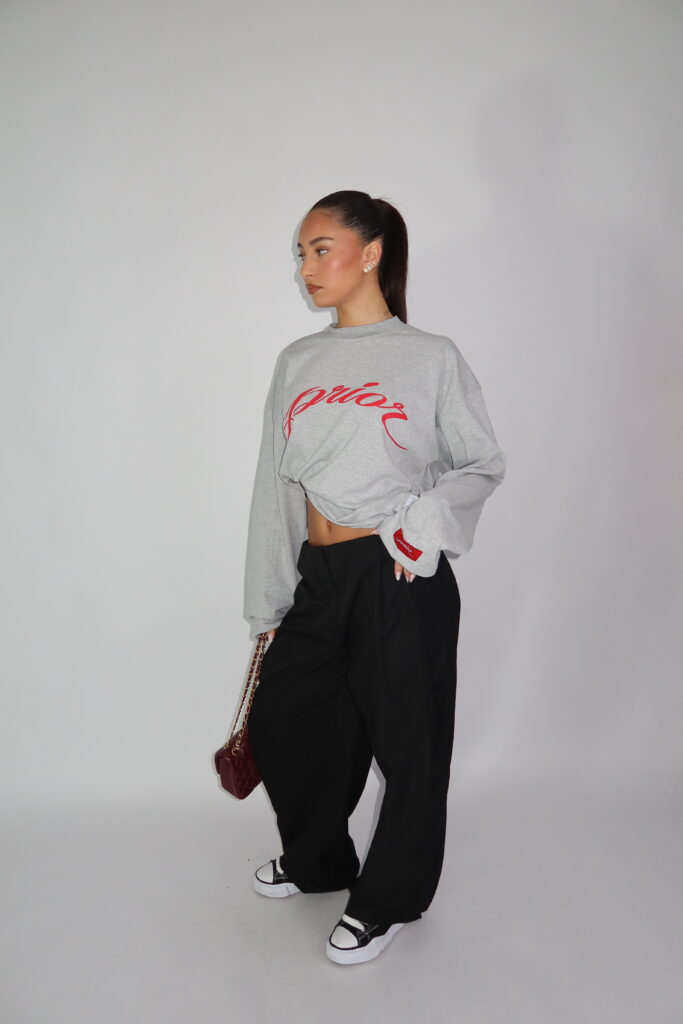 AW26 – PRIOR LONGSLEEVE RED DETAILS – MELANGE GRAY